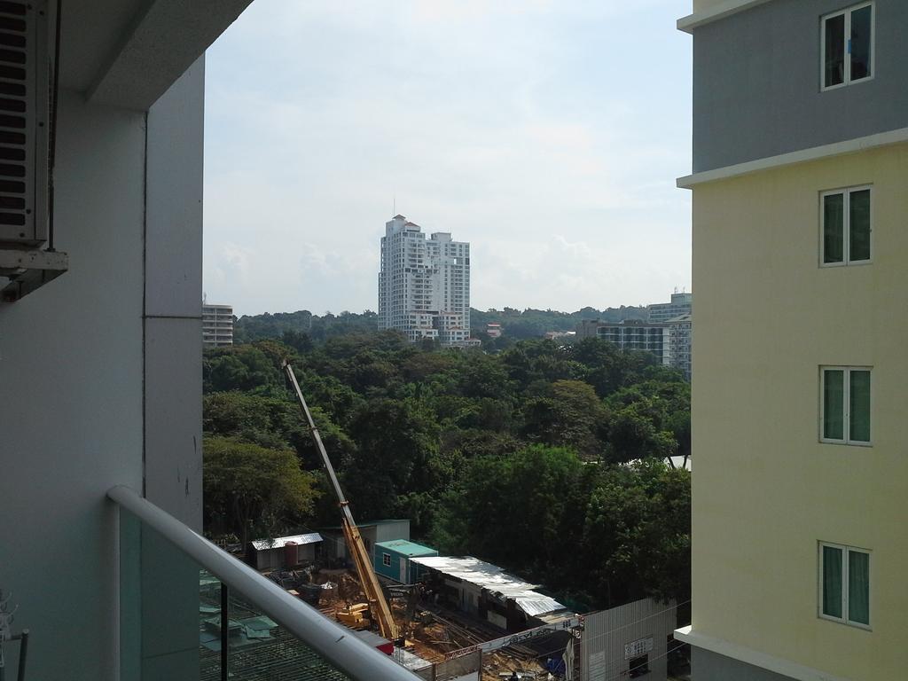 Cosy Beach View Apartments パッタヤー エクステリア 写真