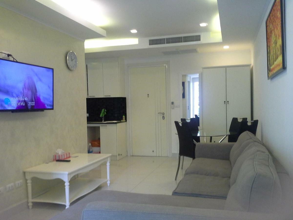Cosy Beach View Apartments パッタヤー エクステリア 写真